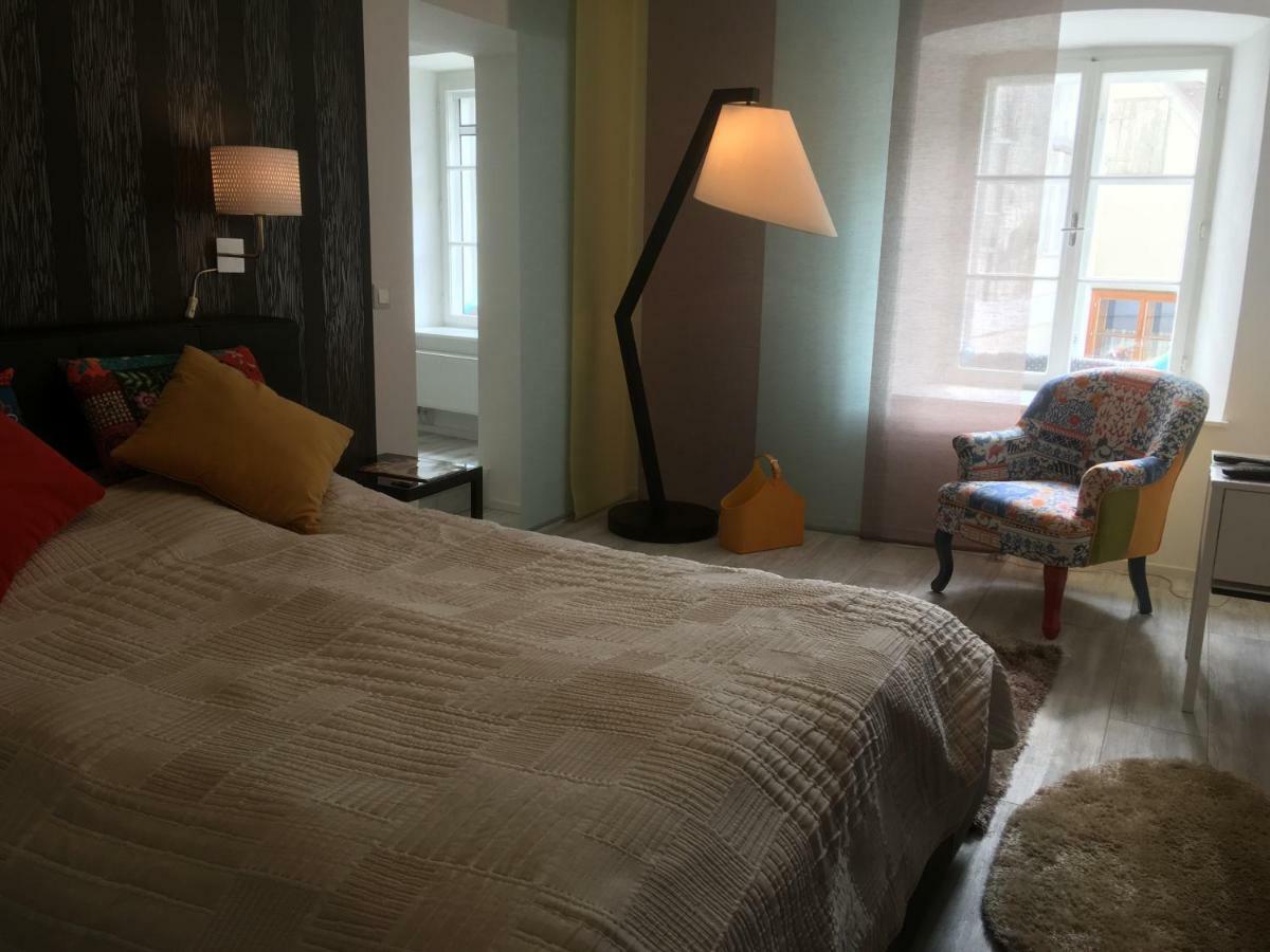 New Flat In Old Town+garage Apartment